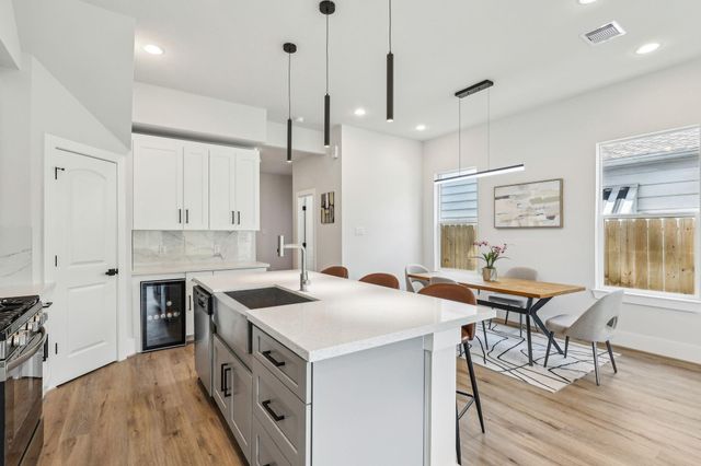 3722 Nathaniel Brown Street, Houston, TX 77021
