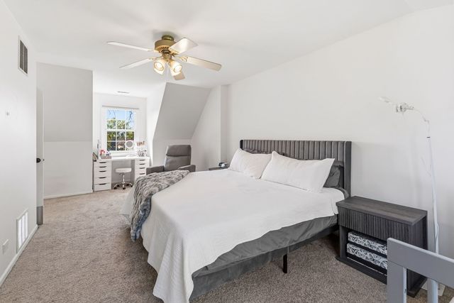 0S611 Cedar Avenue, Elmhurst, IL 60126