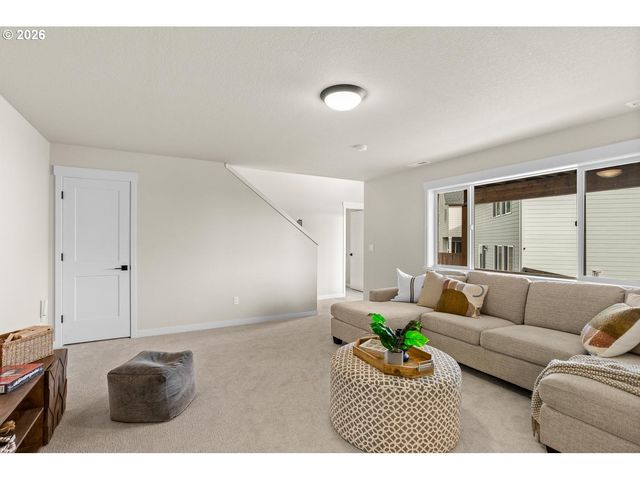 865 Glade Ave, Forest Grove, OR 97116