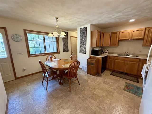 N4142 Pine Street, Brodhead, WI 53520
