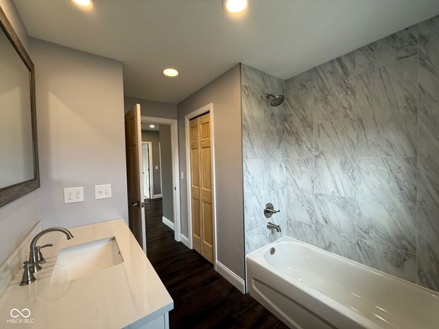 402 S Mulberry Street, Fairland, IN 46126