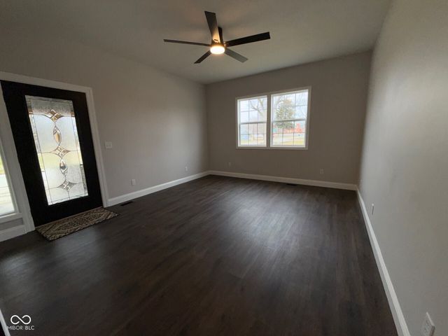 402 S Mulberry Street, Fairland, IN 46126