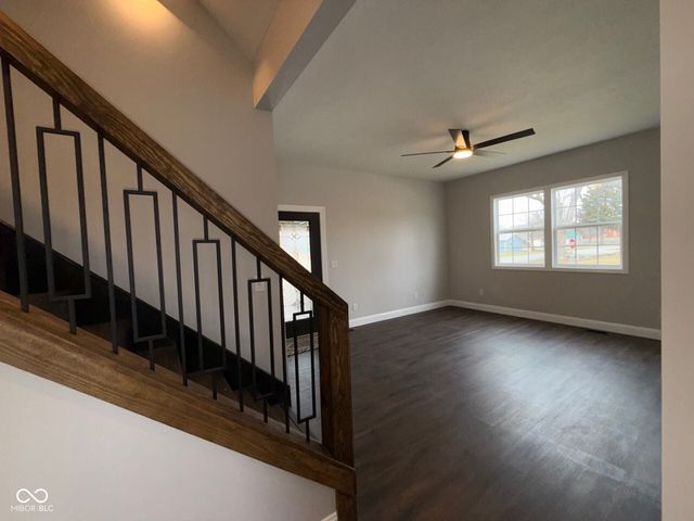 402 S Mulberry Street, Fairland, IN 46126