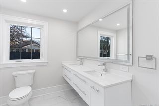 40 Poe Court, Fairfield, CT 06825