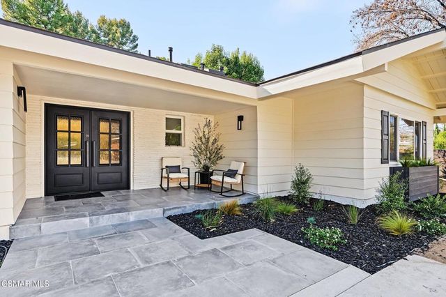 5215 Del Moreno Drive, Woodland Hills, CA 91364