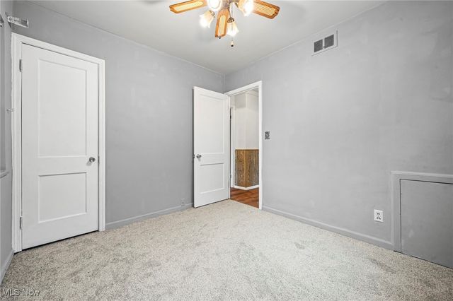 11729 Erwin Avenue, Cleveland, OH 44135