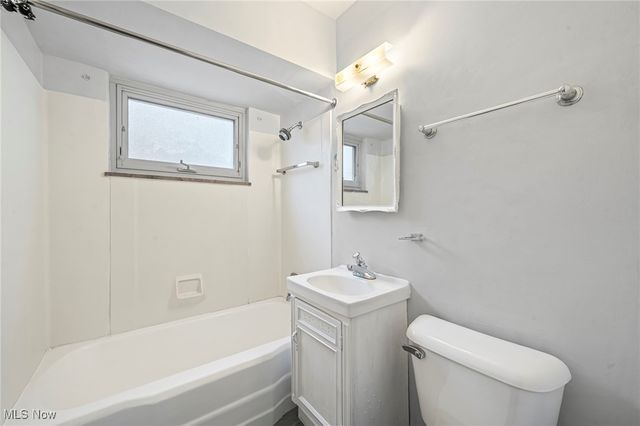 11729 Erwin Avenue, Cleveland, OH 44135