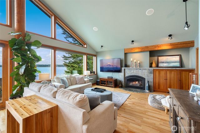 2778 N. Nugent Road N, Lummi Island, WA 98262