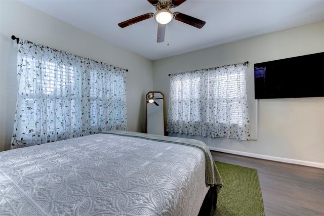 3328 Blodgett Street A, Houston, TX 77004