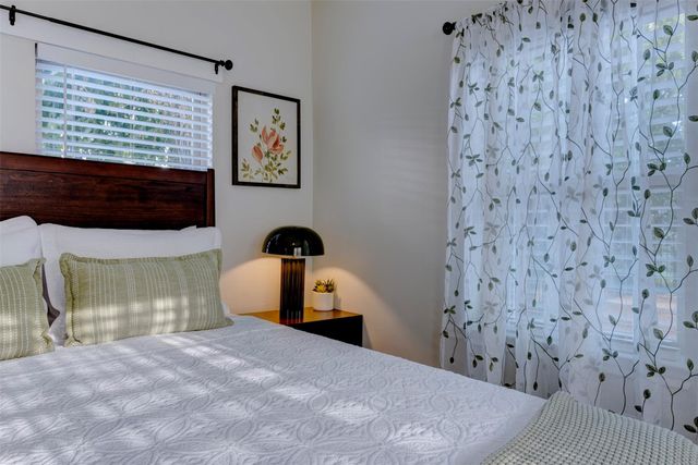 3328 Blodgett Street A, Houston, TX 77004