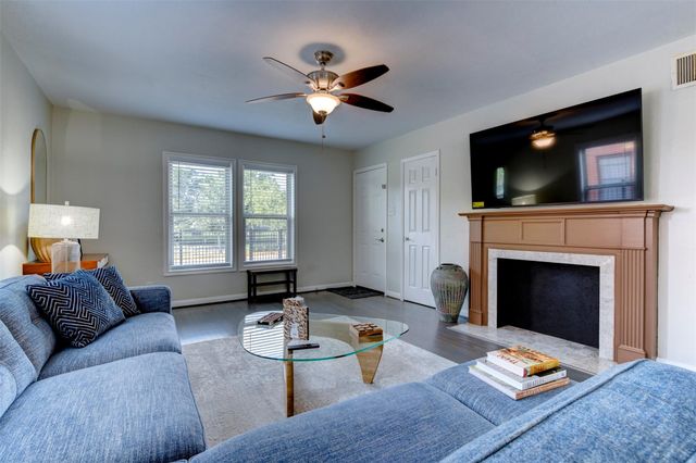 3328 Blodgett Street A, Houston, TX 77004