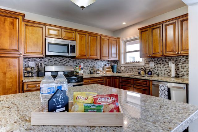 3328 Blodgett Street A, Houston, TX 77004