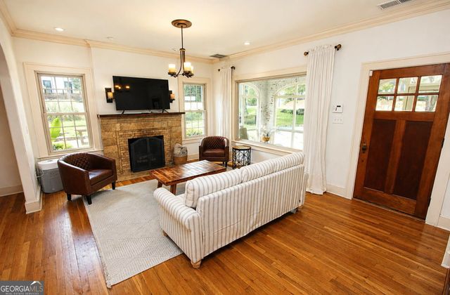 433 S Peachtree Street, Norcross, GA 30071