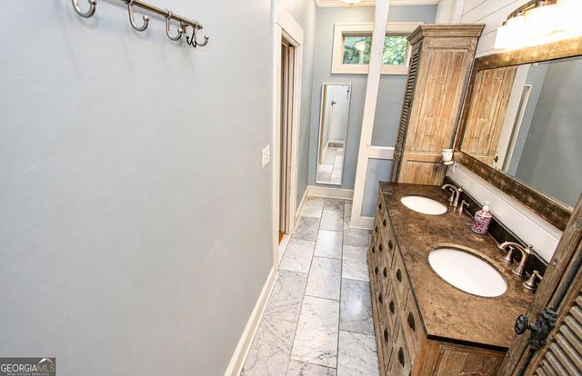 433 S Peachtree Street, Norcross, GA 30071