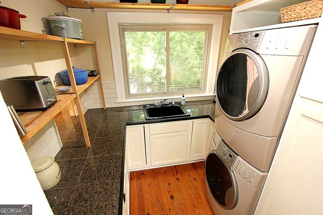 433 S Peachtree Street, Norcross, GA 30071