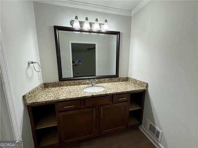 5267 Ridge Forest Drive, Stone Mountain, GA 30083