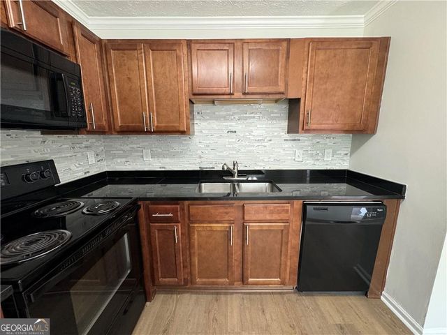5267 Ridge Forest Drive, Stone Mountain, GA 30083