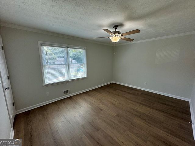 5267 Ridge Forest Drive, Stone Mountain, GA 30083
