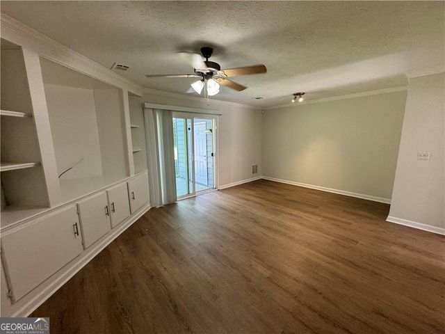 5267 Ridge Forest Drive, Stone Mountain, GA 30083