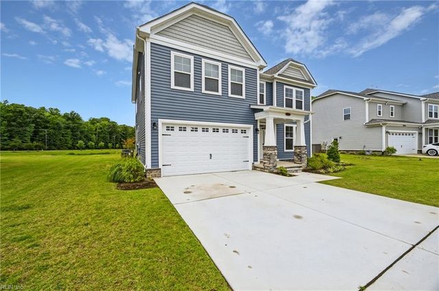 107 Long Cove DR, Suffolk, VA 23435