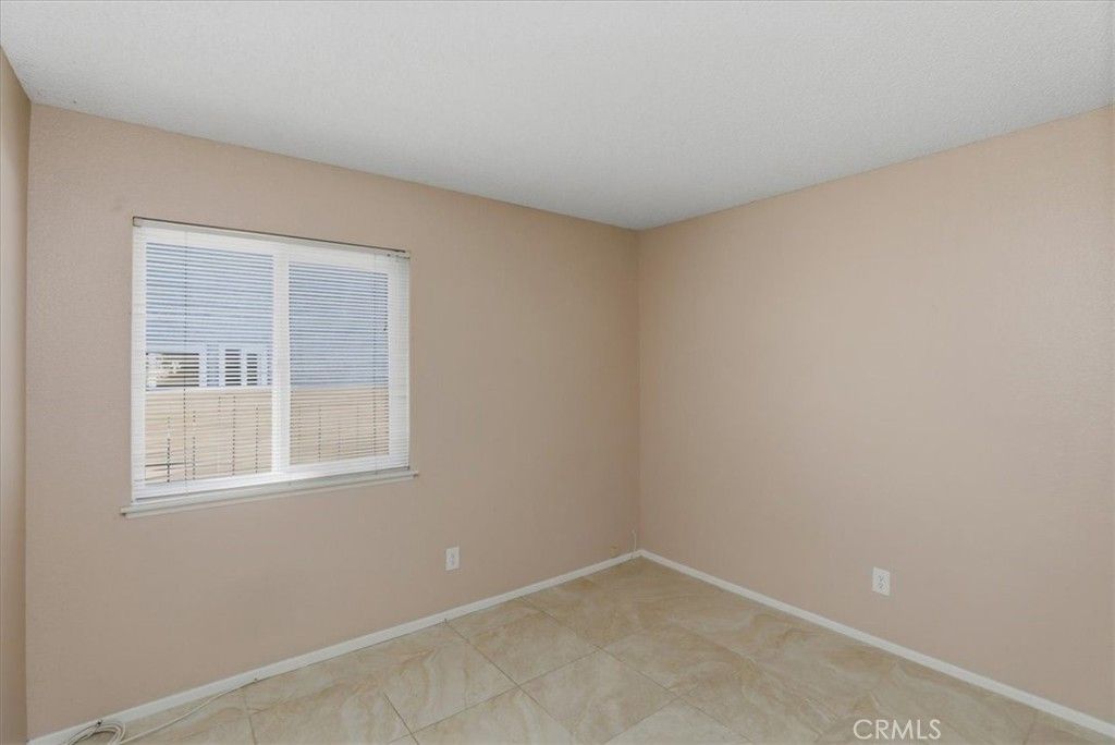Image 22 of property listing at 1742 Cambridge Circle, Redlands, CA 92374
