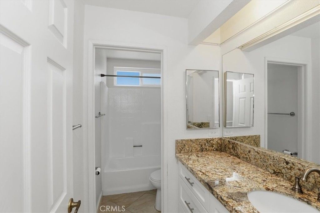 Image 27 of property listing at 1742 Cambridge Circle, Redlands, CA 92374