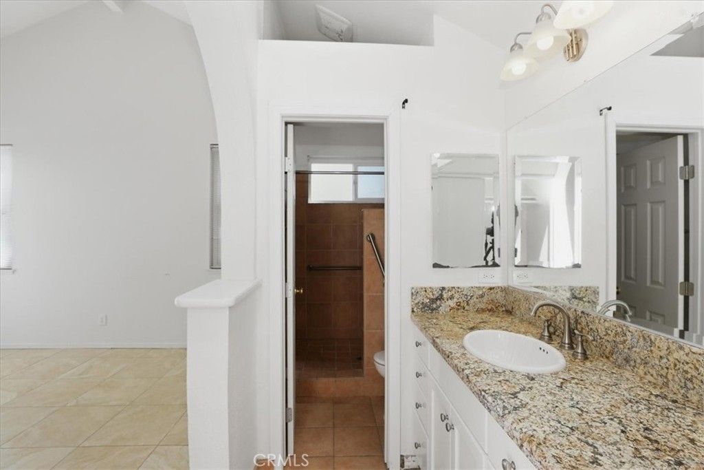 Image 29 of property listing at 1742 Cambridge Circle, Redlands, CA 92374