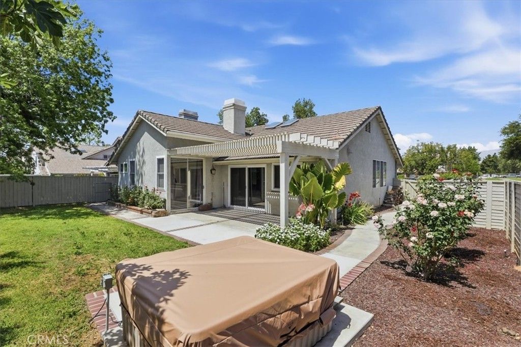 Image 37 of property listing at 1742 Cambridge Circle, Redlands, CA 92374