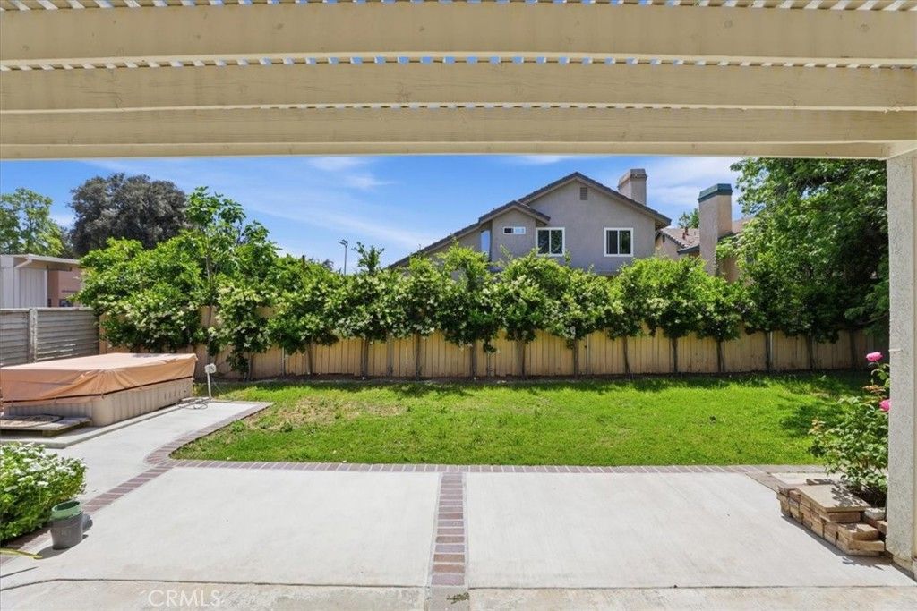 Image 40 of property listing at 1742 Cambridge Circle, Redlands, CA 92374