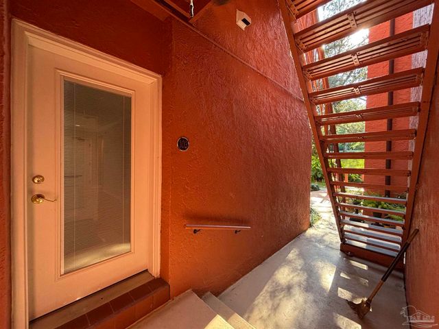 2007 Gadsden St 103, Pensacola, FL 32501