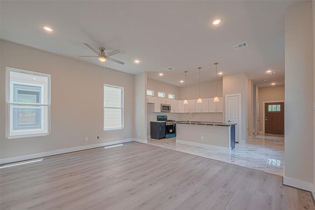 2414 Sam Wilson 001 Street, Houston, TX 77020