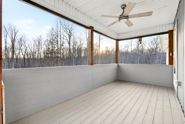 164 Brooks Ln, Erin, TN 37061