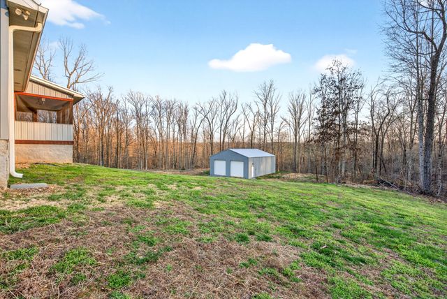 164 Brooks Ln, Erin, TN 37061