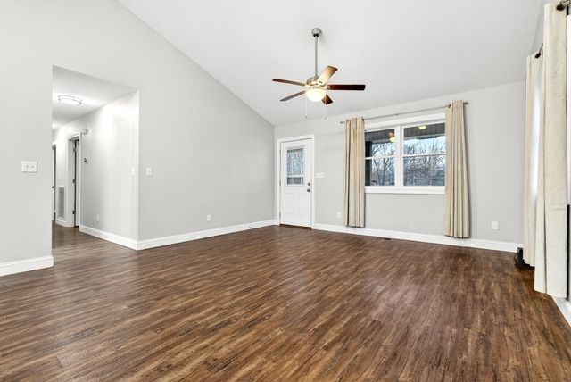 164 Brooks Ln, Erin, TN 37061