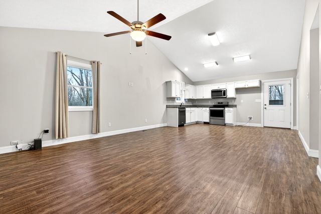 164 Brooks Ln, Erin, TN 37061