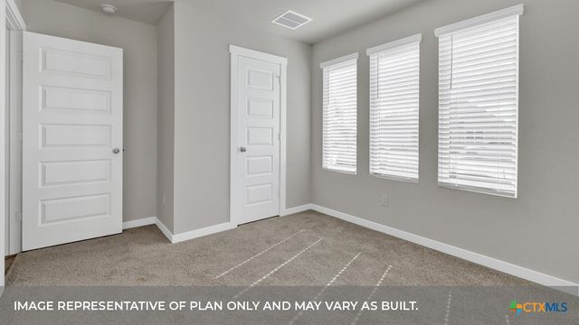 443 MCGINTY MEADOW Drive, Lockhart, TX 78644
