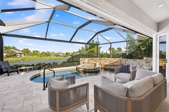 9008 Mockingbird DR, Sanibel, FL 33957