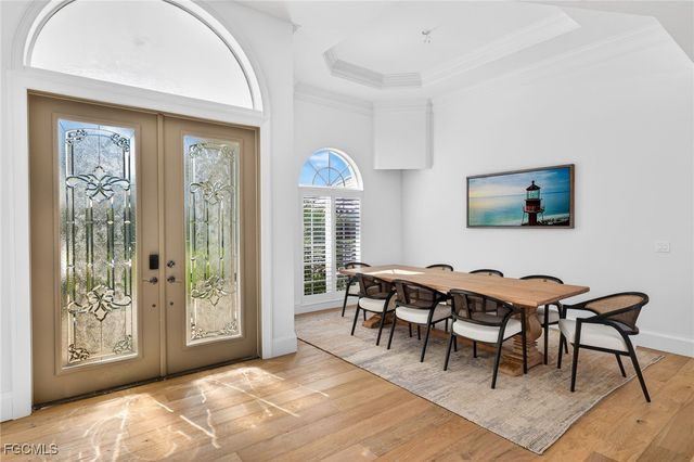 9008 Mockingbird DR, Sanibel, FL 33957