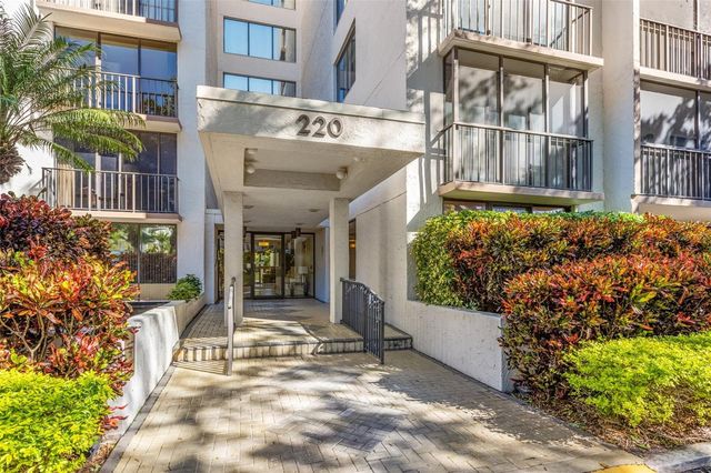 220 BELLEVIEW BOULEVARD 804, Belleair, FL 33756