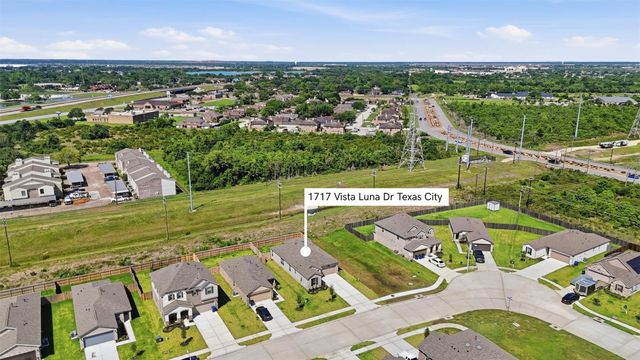 1717 Vista Luna Drive, Texas City, TX 77591