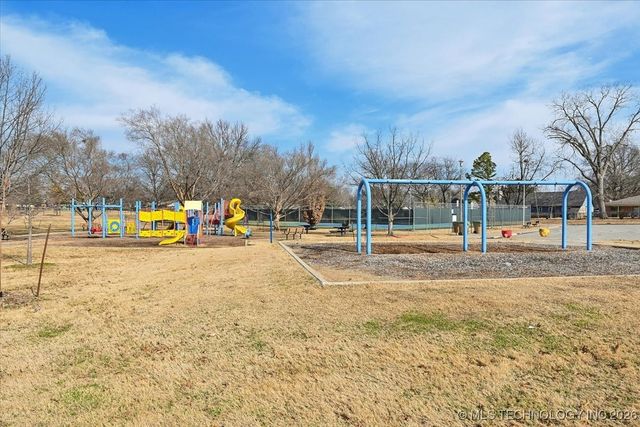 1634 S 107th East Avenue, Tulsa, OK 74128