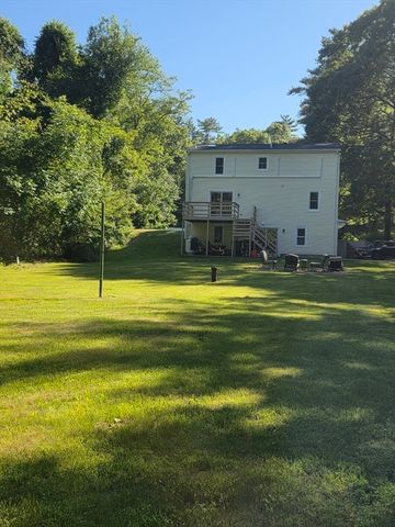 46 Old Powder House Rd, Lakeville, MA 02347