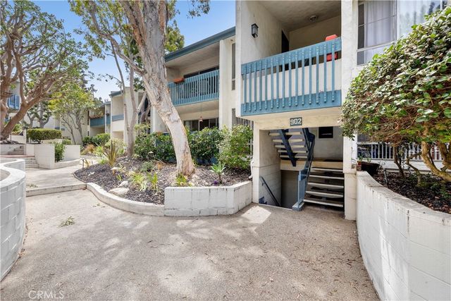 902 Camino Real 207, Redondo Beach, CA 90277