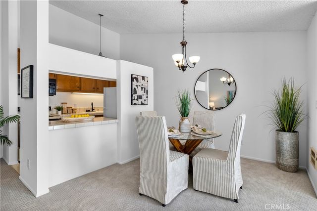 902 Camino Real 207, Redondo Beach, CA 90277