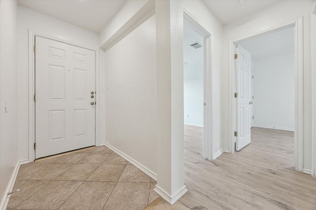 110 Rinehardt ST, Hutto, TX 78634