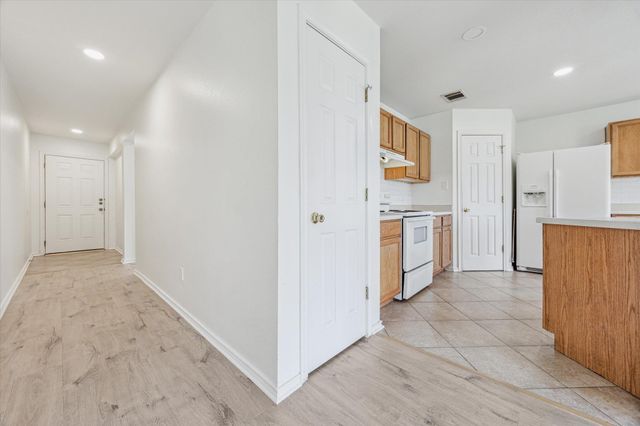 110 Rinehardt ST, Hutto, TX 78634