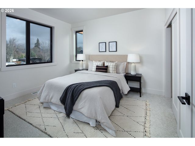 1110 Rock Creek Rd, Hood River, OR 97031