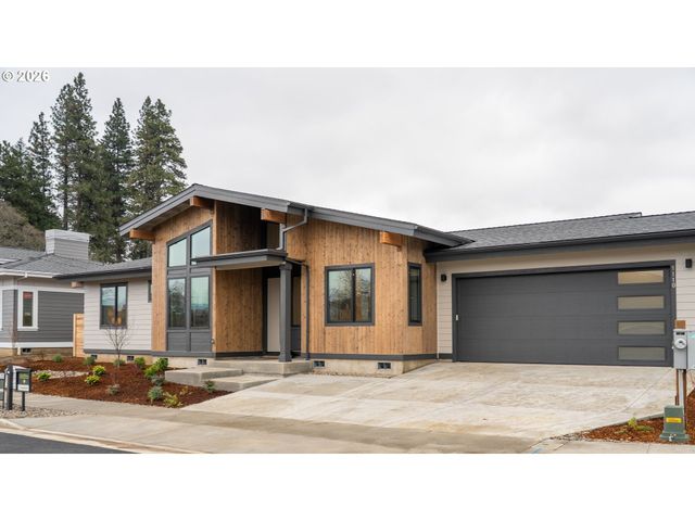 1110 Rock Creek Rd, Hood River, OR 97031