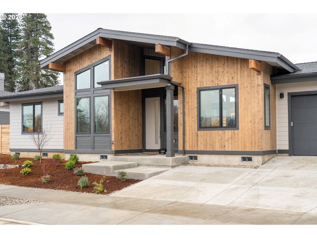 1110 Rock Creek Rd, Hood River, OR 97031