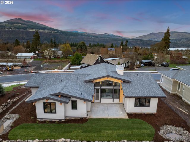 1110 Rock Creek Rd, Hood River, OR 97031